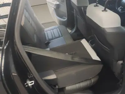 Citroën C3 Aircross 1.2 PureTech 130 — Petit SUV polyvalent, 49 400 km, finition Swiss Edition — Miniature 14