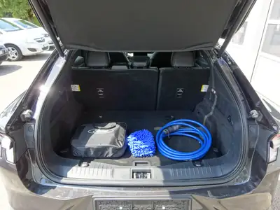 Ford Mustang MACH-E RWD 99 kWh — SUV électrique haute autonomie, 37 000 km seulement — Miniature 14