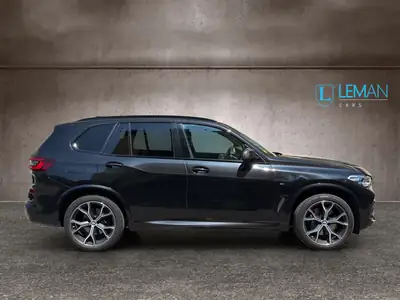 BMW X5 xDrive 48V 30d M Sport — SUV premium hybride diesel, première main — intérieur