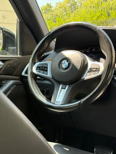 BMW X5 xDrive 48V 30d M Sport — SUV premium hybride diesel, première main — Miniature 12