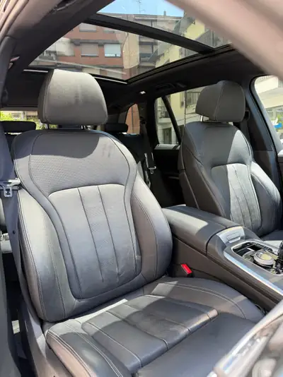 BMW X5 xDrive 48V 30d M Sport — SUV premium hybride diesel, première main — Miniature 11