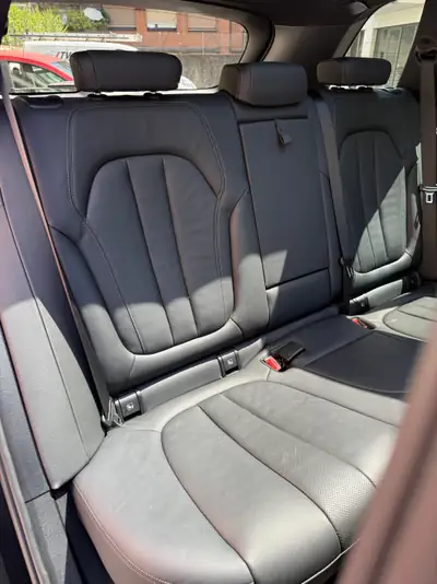 BMW X5 xDrive 48V 30d M Sport — SUV premium hybride diesel, première main — Miniature 16