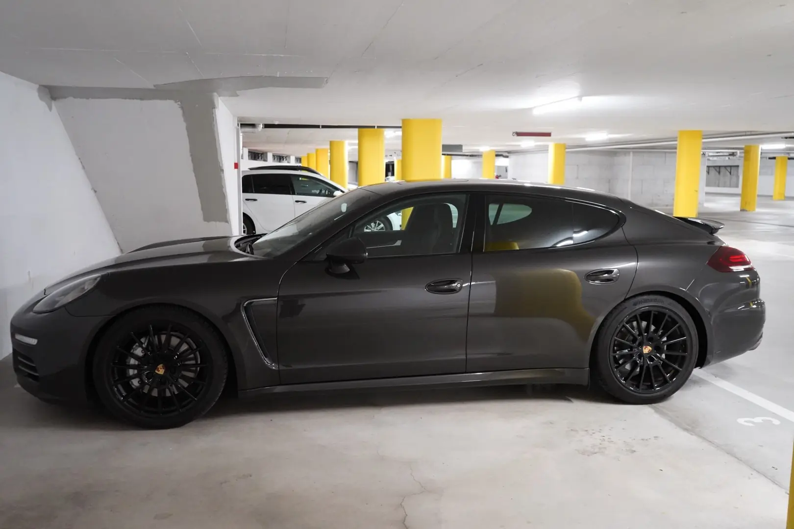 Porsche Panamera 2016 occasion Luzern — 3