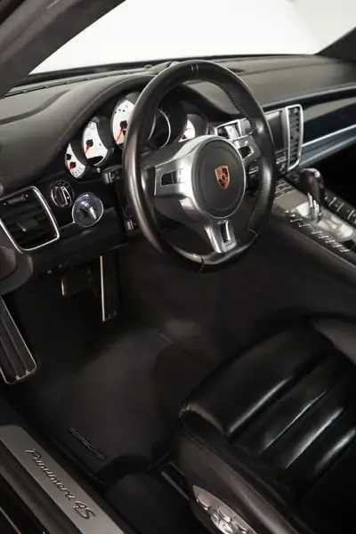 Porsche Panamera 3.0 V6 4S PDK — Berline sportive 420 ch, transmission intégrale — dettaglio