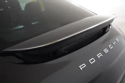 Porsche Panamera 3.0 V6 4S PDK — Berline sportive 420 ch, transmission intégrale — Miniatura 16
