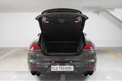 Porsche Panamera 3.0 V6 4S PDK — Berline sportive 420 ch, transmission intégrale — Miniatura 17