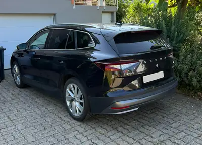 Škoda Enyaq iV60 — SUV électrique spacieux, batterie garantie jusqu'en 2026 — arrière