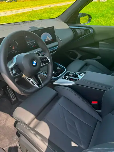 BMW X3 20d xDrive — SUV diesel robuste, entretien constructeur garanti — Innenraum