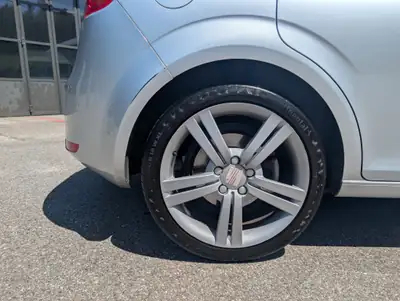 SEAT Leon 2.0 TFSI FR — Berline sportive 200 ch, sans sinistre — Miniatur 7
