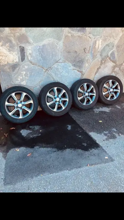 Hyundai iX20 1.6 Vertex — Monospace compact fiable, sans accident, jantes été-hiver incluses — côté
