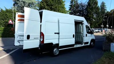 Citroën Jumper 35 2.2 BlueHDi 165 — Utilitaire robuste, 164'000 km, motorisation fiable — Miniature 9