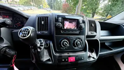 Citroën Jumper 35 2.2 BlueHDi 165 — Utilitaire robuste, 164'000 km, motorisation fiable — Miniature 12