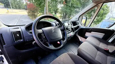 Citroën Jumper 35 2.2 BlueHDi 165 — Utilitaire robuste, 164'000 km, motorisation fiable — Miniature 11