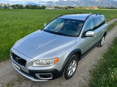Volvo XC70 2.4 D5 Summum AWD — SUV robuste diesel, très bien entretenu — Miniatura 17
