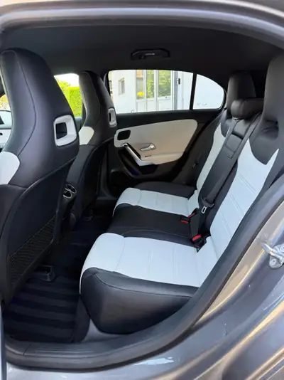 Mercedes-Benz Classe A 200 AMG Line — Citadine premium, 163 ch et faible consommation — Miniature 19