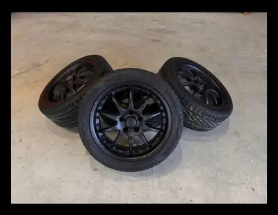 VW Golf 2.0 TSI R DSG 4Motion — Performance sportive et traction intégrale — Thumbnail 14