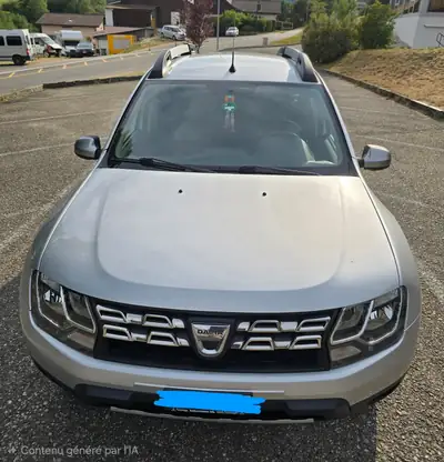 Dacia Duster 1.2 TCe Privilège 4×4 — SUV compact robuste, sans accident, 116 000 km — fianco