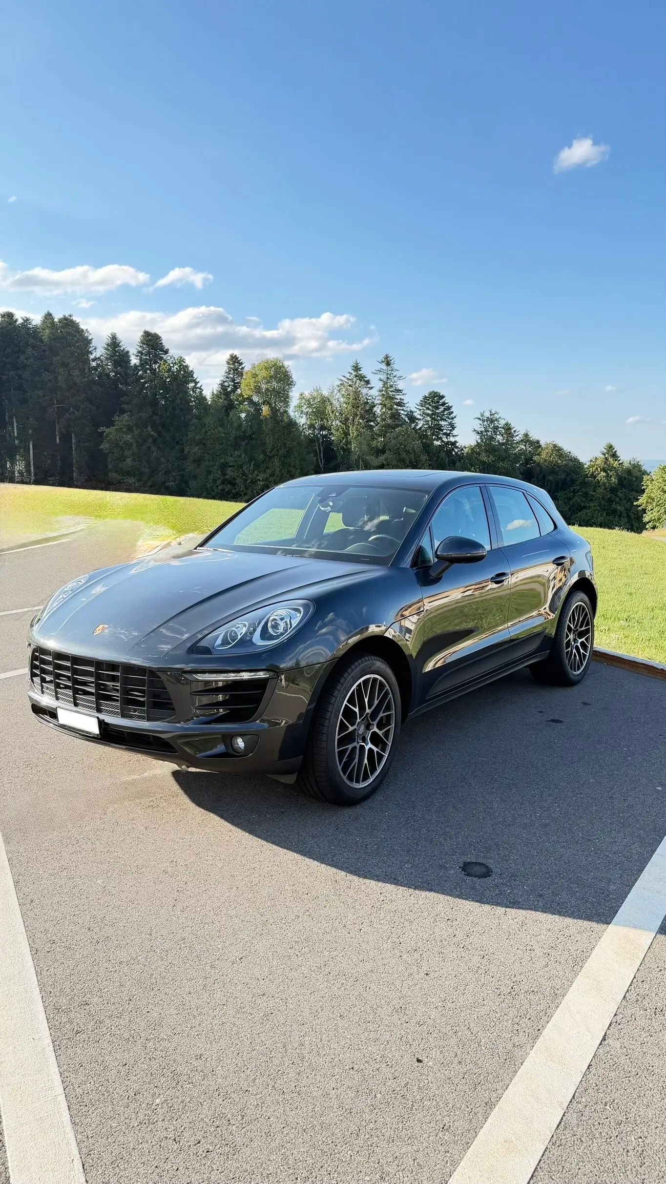 Porsche Macan 2.0 — SUV sportif premium, 138'000 km, sans sinistre — Außenansicht