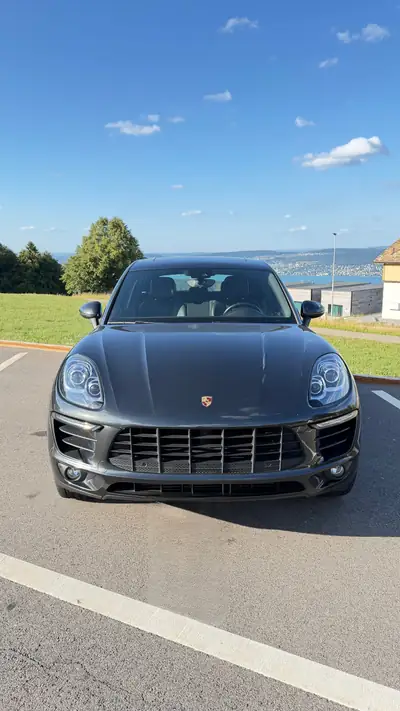 Porsche Macan 2.0 — SUV sportif premium, 138'000 km, sans sinistre — Seitenansicht