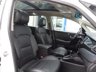 Kia Carens 1.7 CRDi Style DCT — Monospace 7 places, diesel efficace et sans accident — Miniature 11