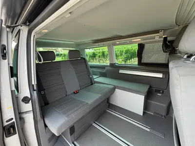 VW T6.1 2.0 TDI 204 Beach Liberty — Monospace premium, 160'000 km, moteur puissant — intérieur