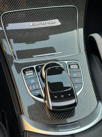 Mercedes-Benz GLC 63 S AMG 4MATIC — SUV haute performance, 510 ch et traction intégrale — détail
