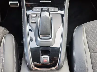 Opel Grandland X 1.6 T PHEV Ultimate — Hybride rechargeable 300 ch, batterie neuve — Thumbnail 12