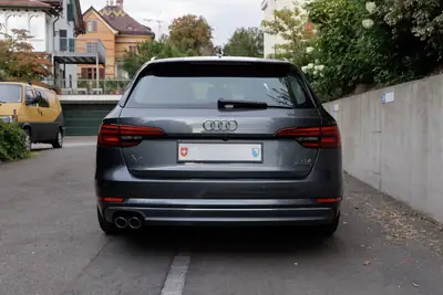 Audi A4 Avant 3.0 TDI Sport quattro — Break complet, équipement premium, 272 ch — Miniature 7