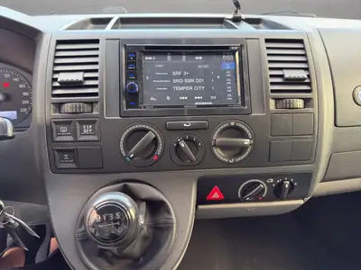 VW T5 Caravelle Trend 2.5 TDI 4Motion — Monospace 8 places robuste et polyvalent — Miniatura 15