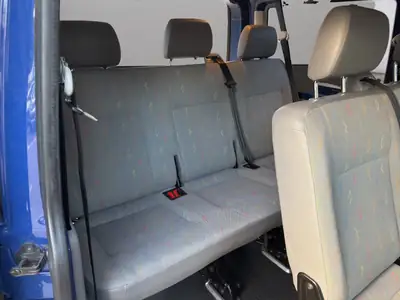 VW T5 Caravelle Trend 2.5 TDI 4Motion — Monospace 8 places robuste et polyvalent — Miniatura 18