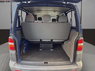 VW T5 Caravelle Trend 2.5 TDI 4Motion — Monospace 8 places robuste et polyvalent — Miniatura 19