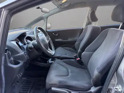Honda Jazz 1.4i Comfort — Citadine fiable, entretien à jour, climatisation — Miniature 9