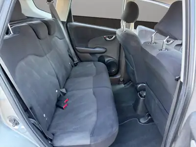 Honda Jazz 1.4i Comfort — Citadine fiable, entretien à jour, climatisation — Miniature 17