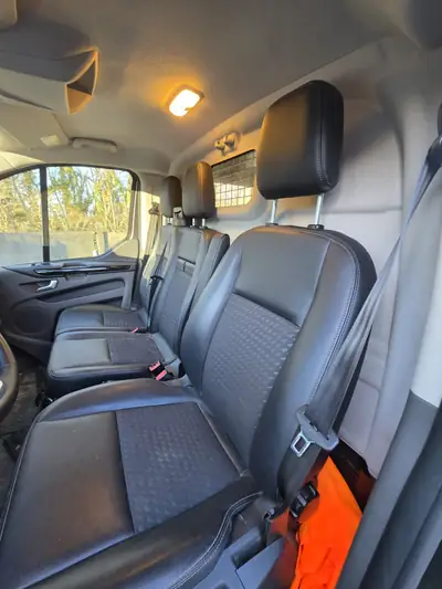 Ford Transit Custom 2.0 TDCi 170 Sport — Utilitaire polyvalent, 29'000 km seulement — Armaturenbrett