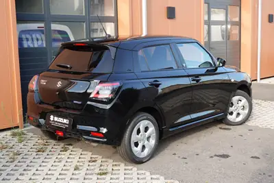 Suzuki Swift 1.2 Piz Sulai Hybrid 4x4 — Citadine polyvalente, 3 ans de garantie — Miniature 7