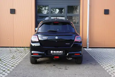 Suzuki Swift 1.2 Piz Sulai Hybrid 4x4 — Citadine polyvalente, 3 ans de garantie — Miniature 9