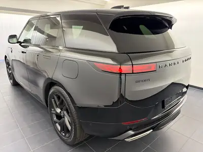 Range Rover Sport P460e — Hybride rechargeable performant, 1'200 km seulement — côté