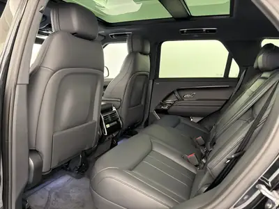 Range Rover Sport P460e — Hybride rechargeable performant, 1'200 km seulement — détail