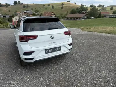 VW T-ROC 1.5 TSI Sport — SUV compact dynamique, 57 500 km, sans sinistre — côté