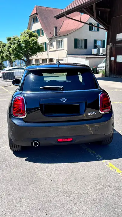 MINI Cooper Blackyard 1.5i — Compacte urbaine 48'000 km, état impeccable et sans sinistre — Heckansicht