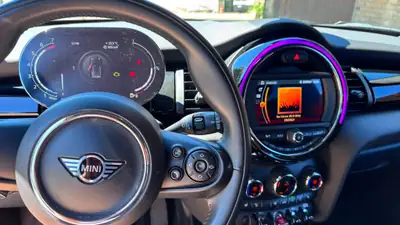 MINI Cooper Blackyard 1.5i — Compacte urbaine 48'000 km, état impeccable et sans sinistre — Detail