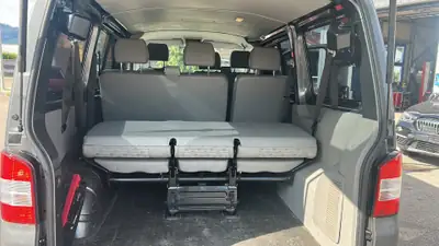 VW T5 2.0 TDI BMT — Monospace 9 places spacieux, première main, caméra de recul — détail