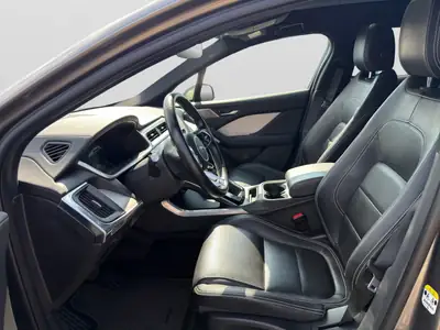 Jaguar I-PACE EV400 SE AWD — SUV électrique premium, 64'000 km, garantie 12 mois incluse — Miniature 9