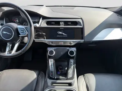 Jaguar I-PACE EV400 SE AWD — SUV électrique premium, 64'000 km, garantie 12 mois incluse — Miniature 13