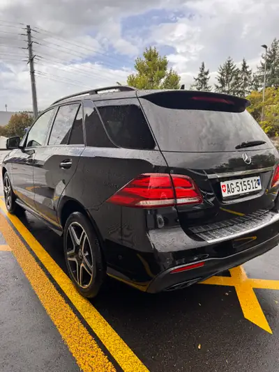 Mercedes-Benz GLE 43 AMG — SUV sportif, 367 ch et consommation maîtrisée — interior