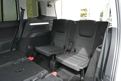 VW Touran 1.5 TSI EVO Comfortline — Monospace 7 places, garantie constructeur jusqu'à 2029 — Miniature 16