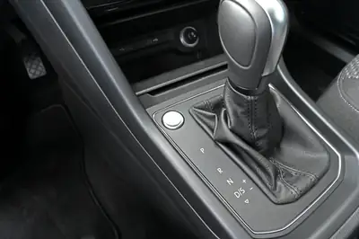 VW Touran 1.5 TSI EVO Comfortline — Monospace 7 places, garantie constructeur jusqu'à 2029 — Miniature 20