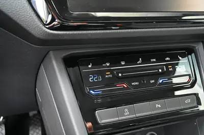 VW Touran 1.5 TSI EVO Comfortline — Monospace 7 places, garantie constructeur jusqu'à 2029 — Miniature 21