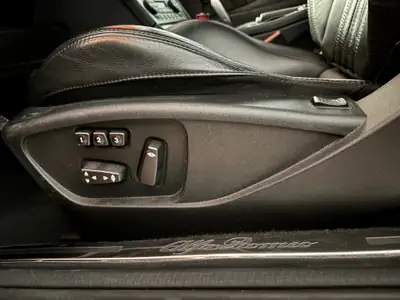 Alfa Romeo Brera 1.8 TBi 200 ch — Coupé sportif italien, 97 000 km, sans sinistre — Miniatura 13