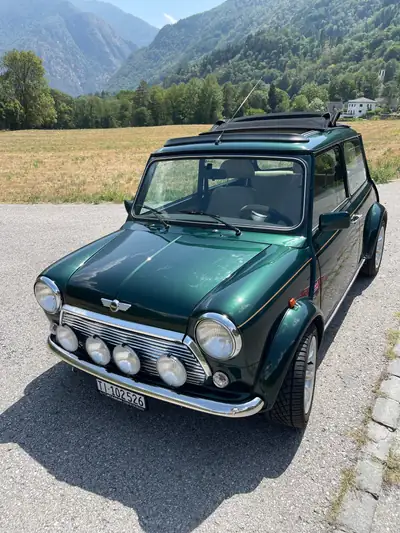 MINI One Knightsbridge 2000 — Classique British, 22'100 km seulement, collection privée — vista esterna